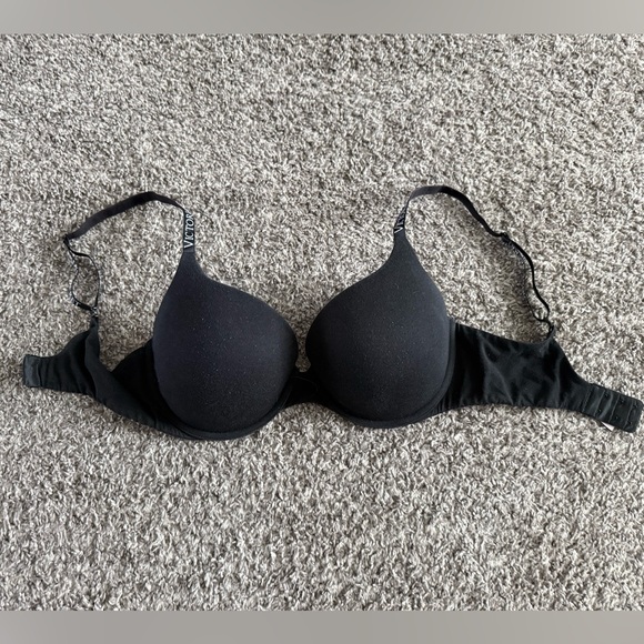 Victoria's Secret Other - Victoria's Secret Classic Black Push Up Bra